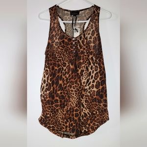 Nwt leopard print L top